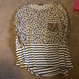 Donating 11/1 Cheetah /striped long sleeve top